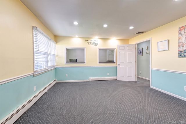 3250 Sunrise Highway, East Islip, NY 11730