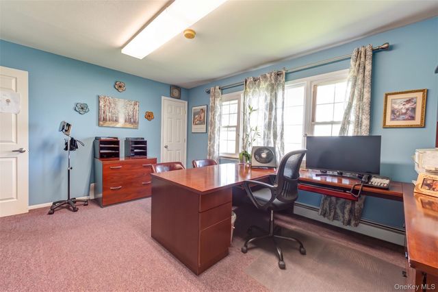 3250 Sunrise Highway, East Islip, NY 11730