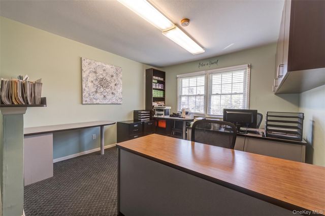 3250 Sunrise Highway, East Islip, NY 11730