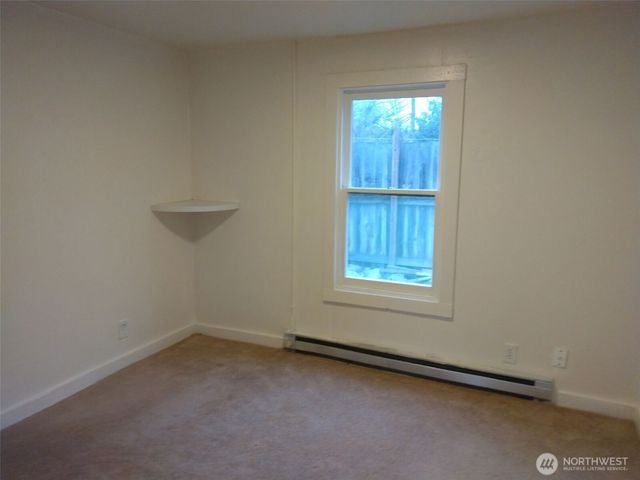 887 1st Avenue S, Okanogan, WA 98840