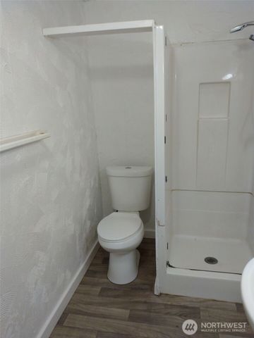 887 1st Avenue S, Okanogan, WA 98840