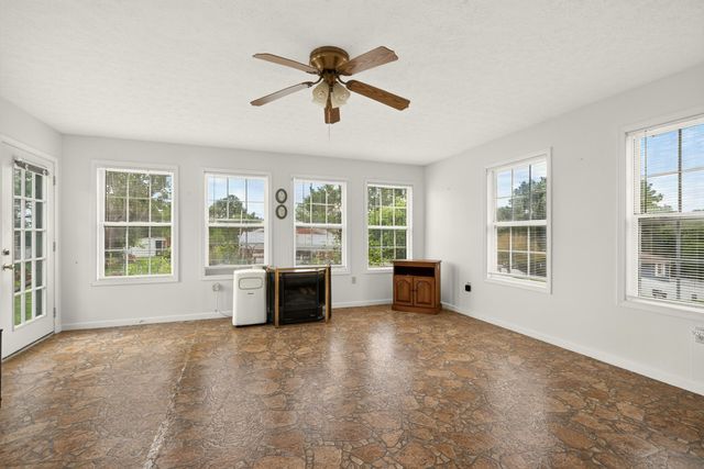 101 Herron Drive, Lancaster, KY 40444