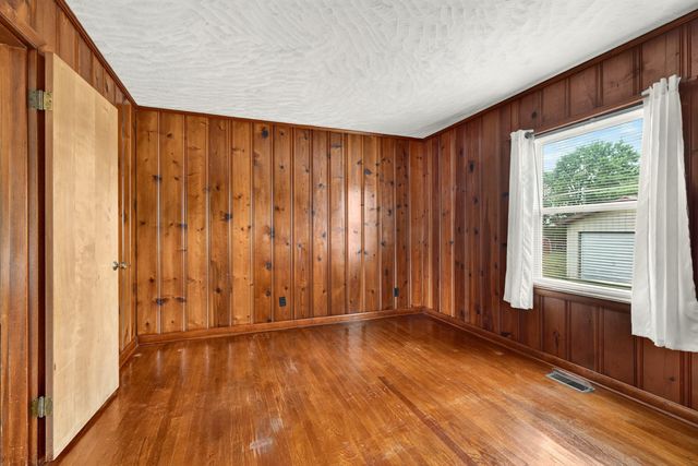 101 Herron Drive, Lancaster, KY 40444