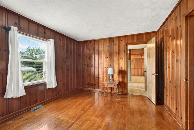 101 Herron Drive, Lancaster, KY 40444
