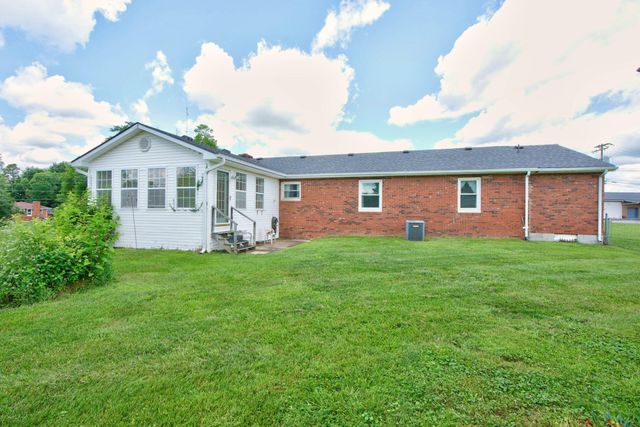 101 Herron Drive, Lancaster, KY 40444
