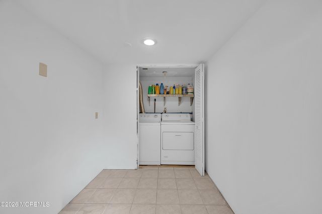 45 Piersoll Road, Old Bridge, NJ 08857