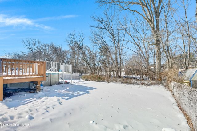 45 Piersoll Road, Old Bridge, NJ 08857