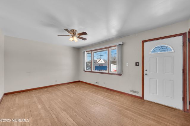 45 Piersoll Road, Old Bridge, NJ 08857