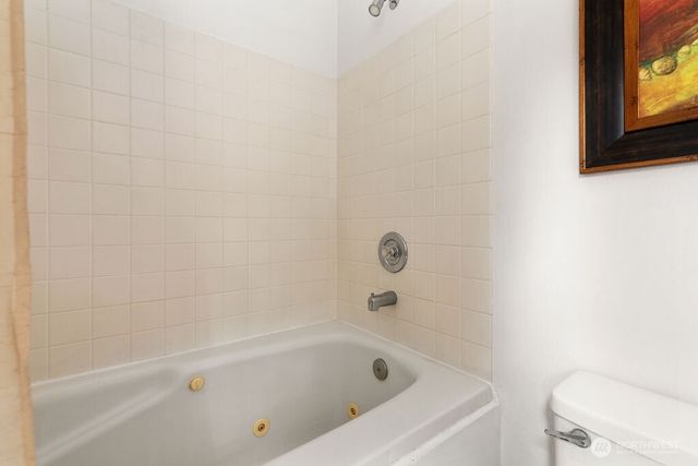 55 A Snohomish Way, Hat Island, WA 98206