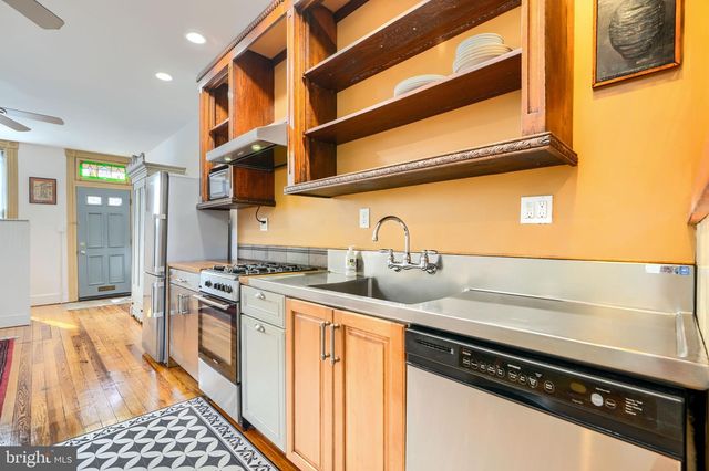 705 S REGESTER ST, Baltimore, MD 21231