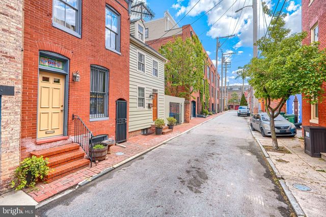 705 S REGESTER ST, Baltimore, MD 21231