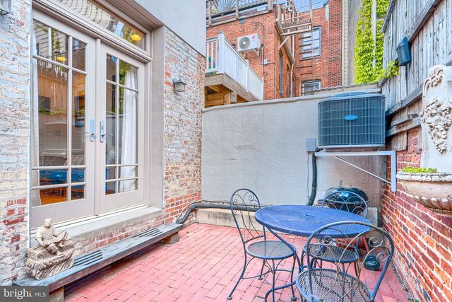 705 S REGESTER ST, Baltimore, MD 21231
