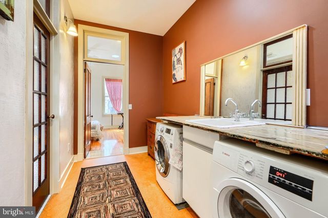 705 S REGESTER ST, Baltimore, MD 21231