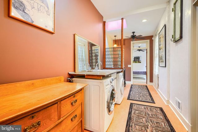 705 S REGESTER ST, Baltimore, MD 21231