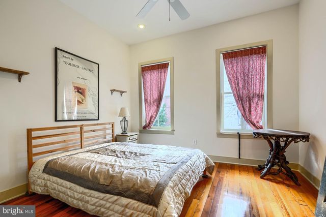 705 S REGESTER ST, Baltimore, MD 21231
