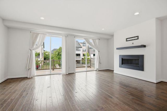 22527 FOUNDATION DR, Ashburn, VA 20148