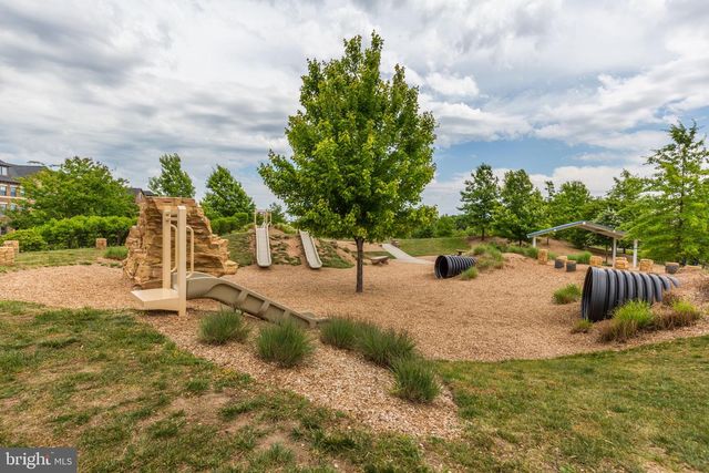 22527 FOUNDATION DR, Ashburn, VA 20148