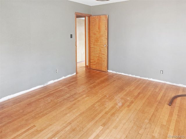 3461 Ravenswood Road, Marysville, MI 48040