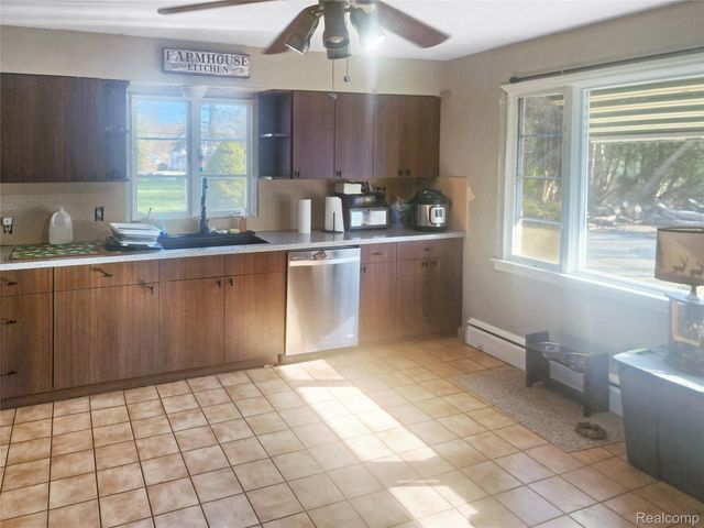 3461 Ravenswood Road, Marysville, MI 48040