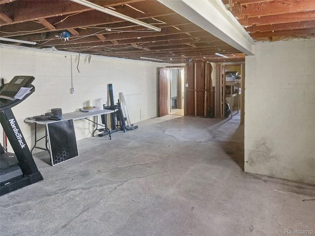 3461 Ravenswood Road, Marysville, MI 48040
