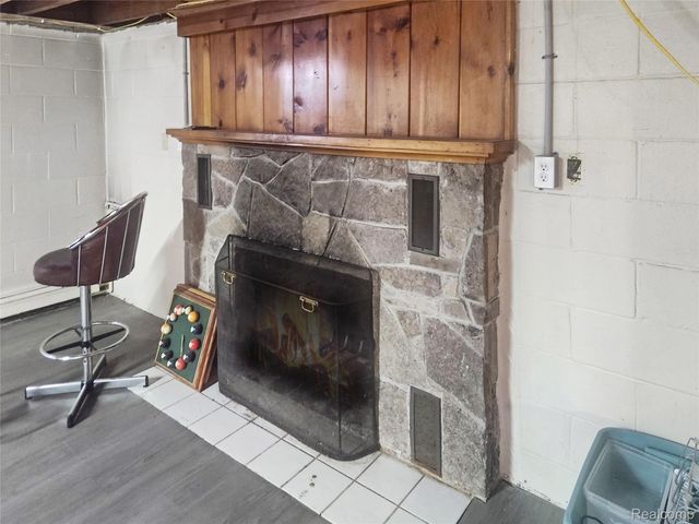 3461 Ravenswood Road, Marysville, MI 48040