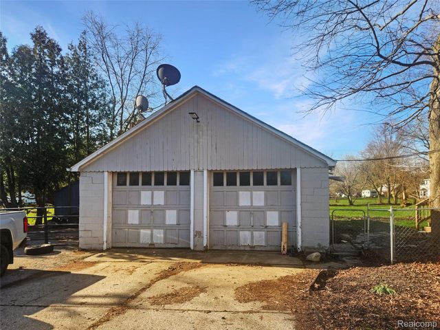 3461 Ravenswood Road, Marysville, MI 48040