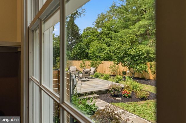 2971 COMFORT RD, New Hope, PA 18938