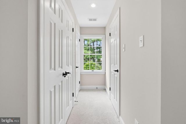 2971 COMFORT RD, New Hope, PA 18938