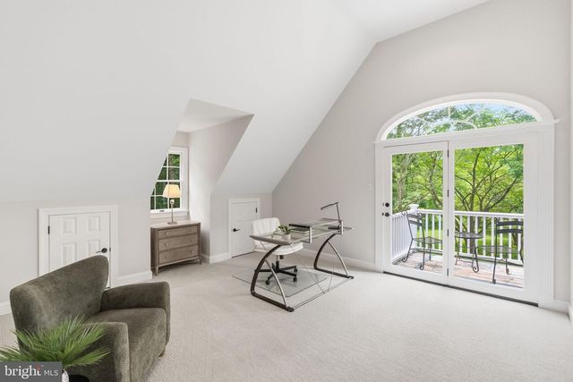 2971 COMFORT RD, New Hope, PA 18938