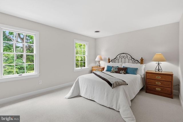 2971 COMFORT RD, New Hope, PA 18938