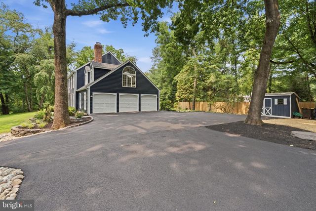 2971 COMFORT RD, New Hope, PA 18938
