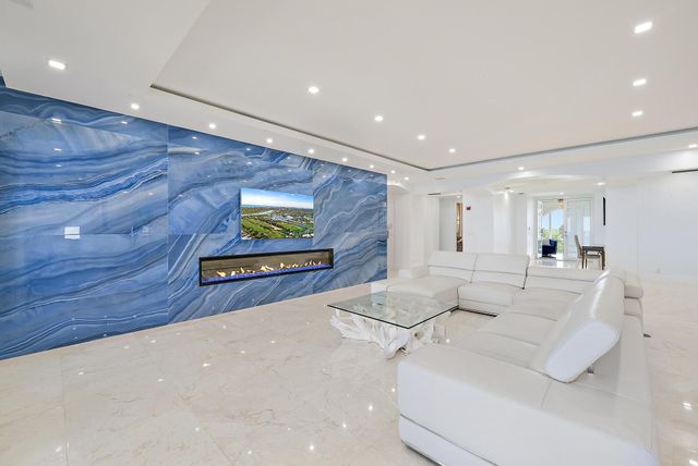 2070 N Ocean Boulevard PH4, Boca Raton, FL 33431