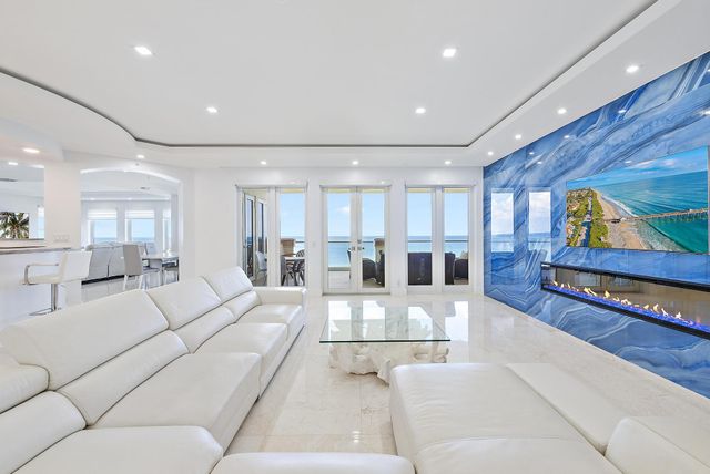 2070 N Ocean Boulevard PH4, Boca Raton, FL 33431