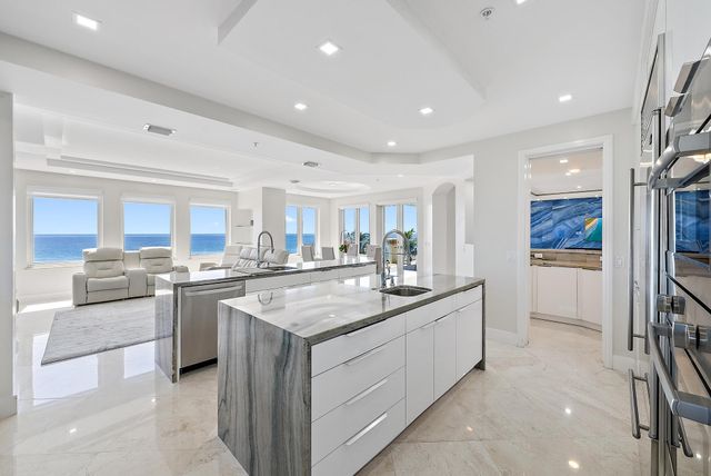 2070 N Ocean Boulevard PH4, Boca Raton, FL 33431