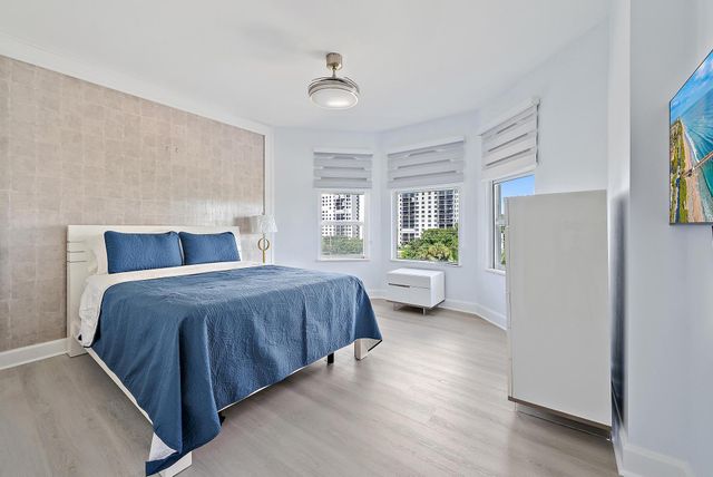 2070 N Ocean Boulevard PH4, Boca Raton, FL 33431