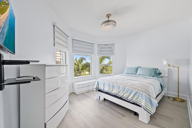 2070 N Ocean Boulevard PH4, Boca Raton, FL 33431