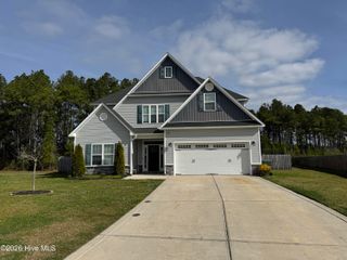 880 Stormy Gale Lane, Sneads Ferry, NC 28460