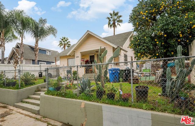 6072 York Boulevard, Los Angeles, CA 90042