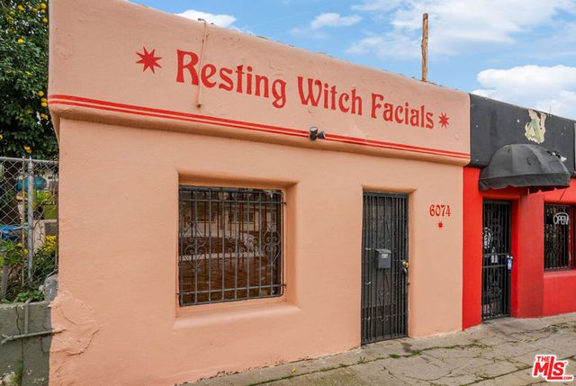 6072 York Boulevard, Los Angeles, CA 90042