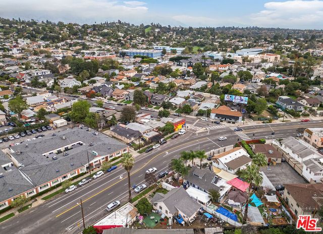 6072 York Boulevard, Los Angeles, CA 90042