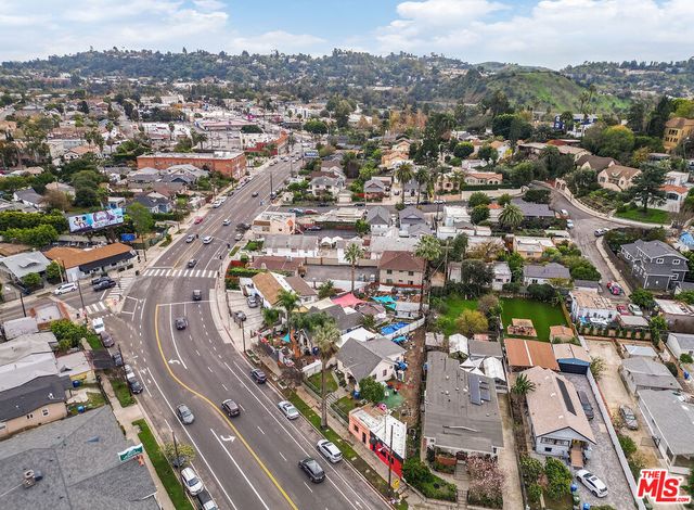 6072 York Boulevard, Los Angeles, CA 90042