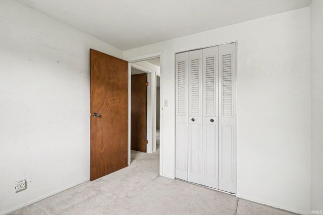 1345 Providence Court, Mishawaka, IN 46544