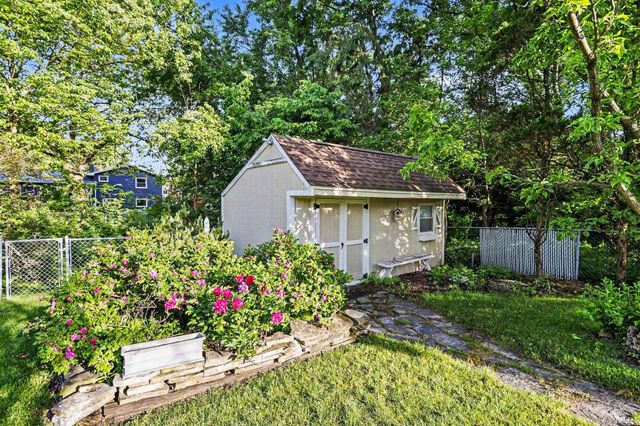 1345 Providence Court, Mishawaka, IN 46544