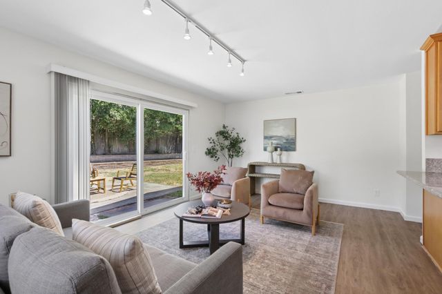 3713 Contempo Dr, Sacramento, CA 95826