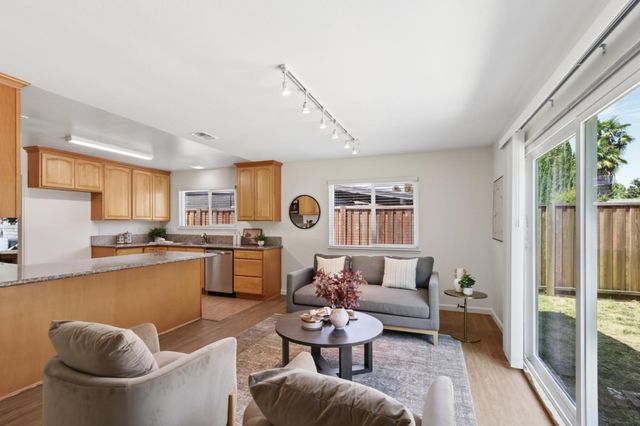 3713 Contempo Dr, Sacramento, CA 95826
