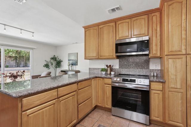 3713 Contempo Dr, Sacramento, CA 95826