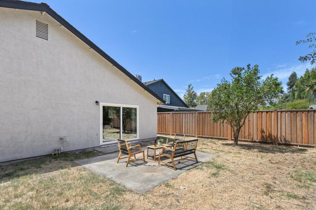 3713 Contempo Dr, Sacramento, CA 95826