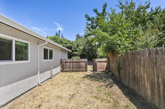 3713 Contempo Dr, Sacramento, CA 95826