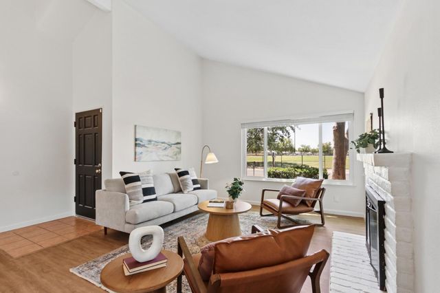 3713 Contempo Dr, Sacramento, CA 95826