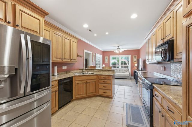 25235 Queensbury Drive, Athens, AL 35613